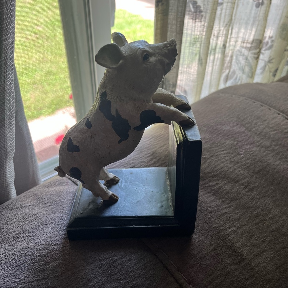 Pig Shaped Bookend